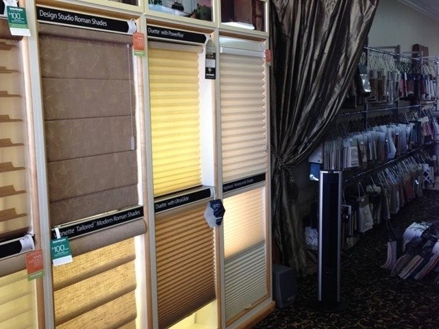 Hunter Douglas Dealer Image